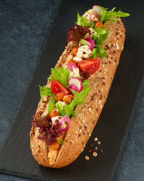 Baguette med Eggesalat m pinjekjerner